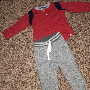 Baby boy Gap Set. Long sleeve shirt plus pants